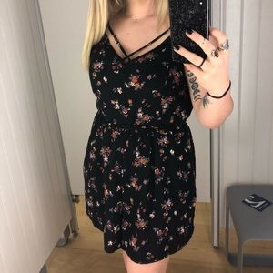 American Eagle Floral Romper